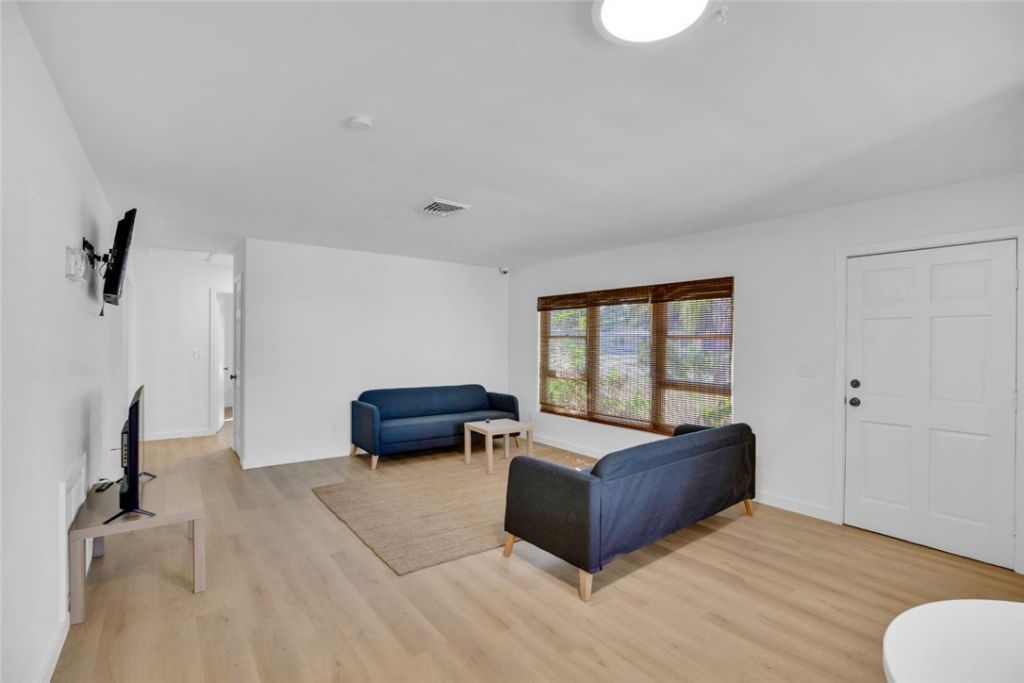 1606 Highland Avenue, Vero Beach, FL 32960 Photo