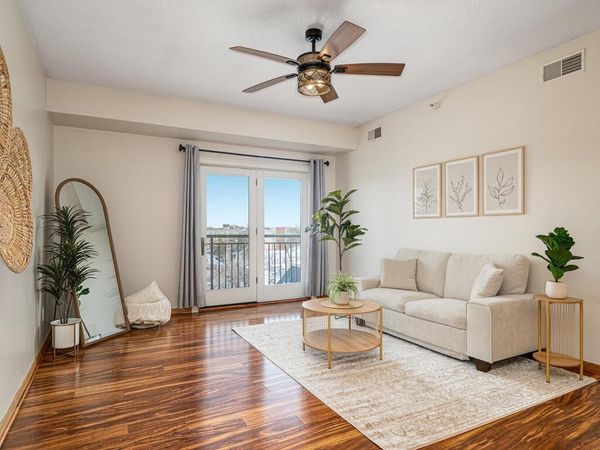 2900 11th Avenue S, Unit 413, Minneapolis, MN 55407