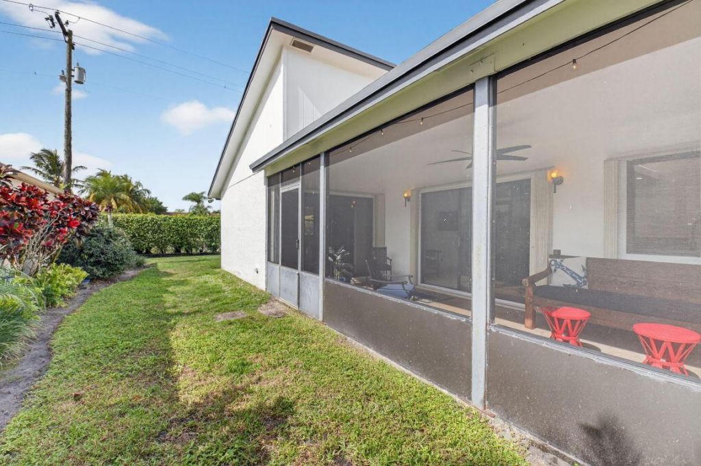 800 NW 32nd Avenue, Delray Beach, FL 33445 Photo