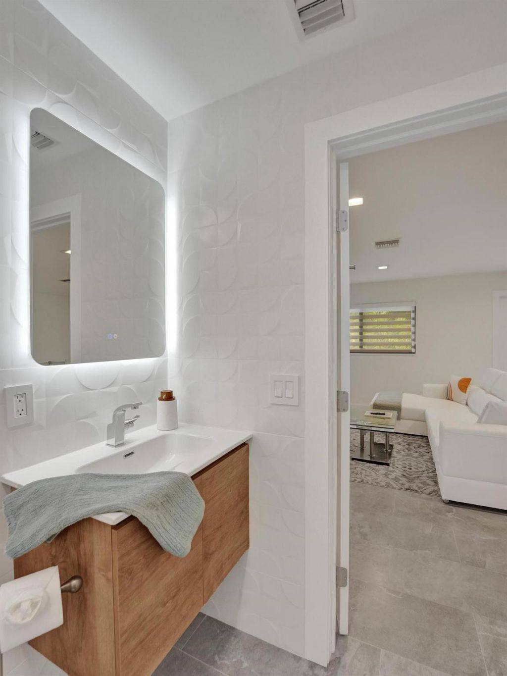 260 NW 36th St, Boca Raton, FL 33431 Photo