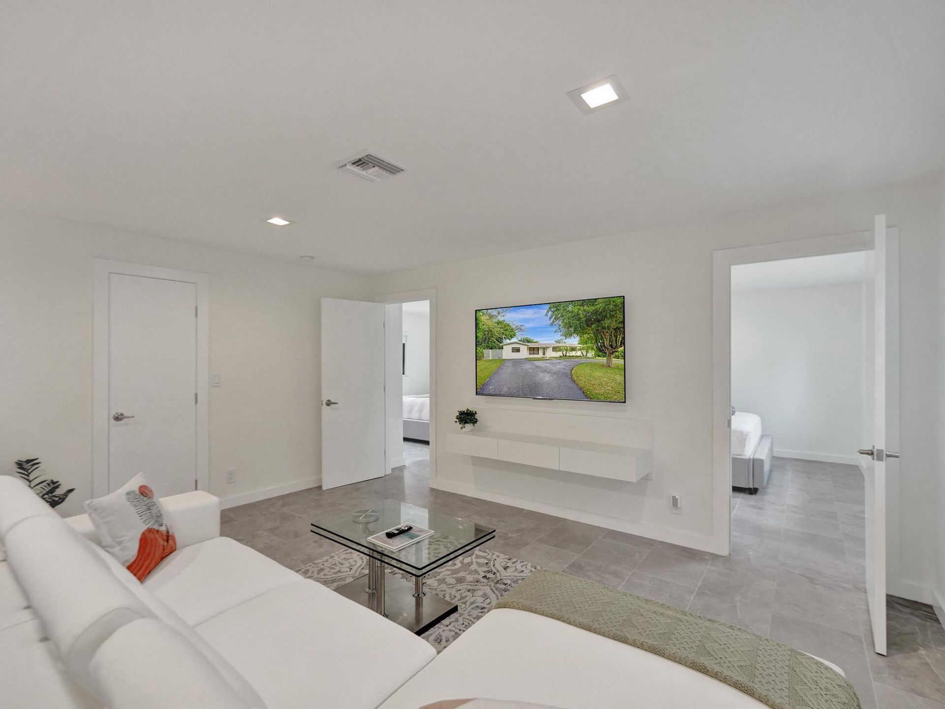 260 NW 36th St, Boca Raton, FL 33431 Photo