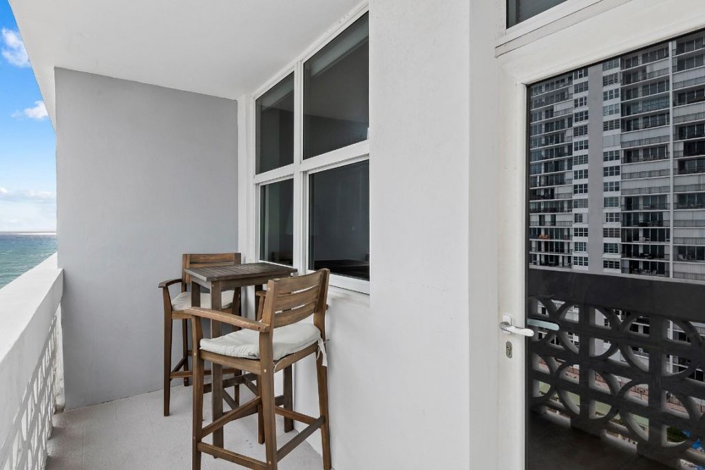 4250 Galt Ocean Drive, Unit 12N, Fort Lauderdale, FL 33308 Photo