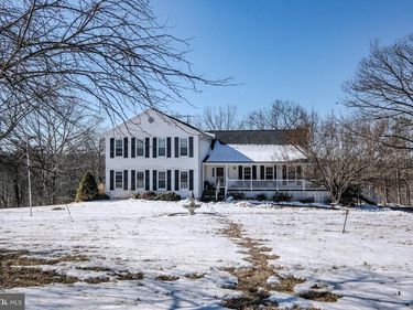 180 GOLDFINCH LANE, GORE, VA 22637