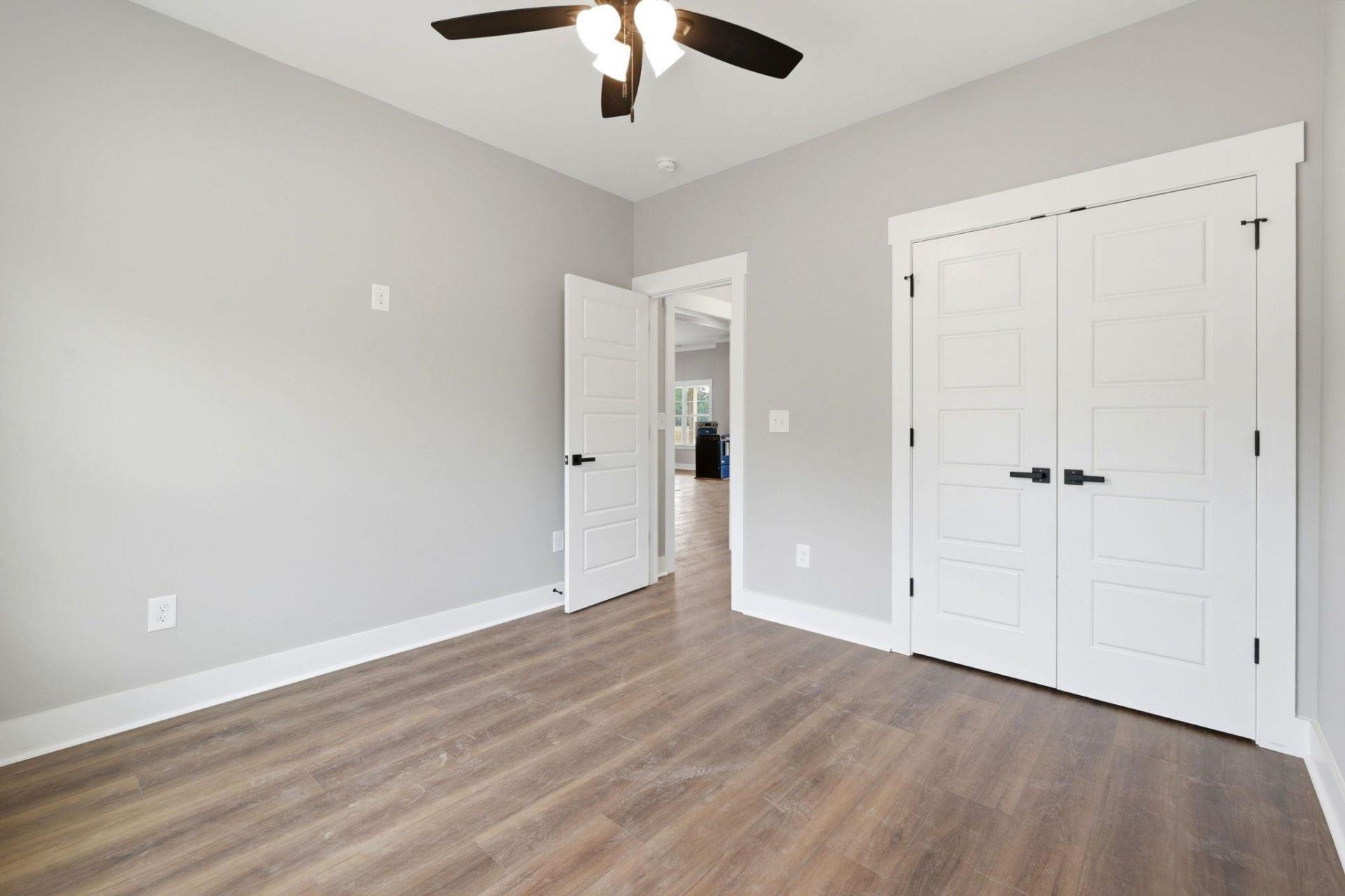 5662 Highway 668 Photo 4
