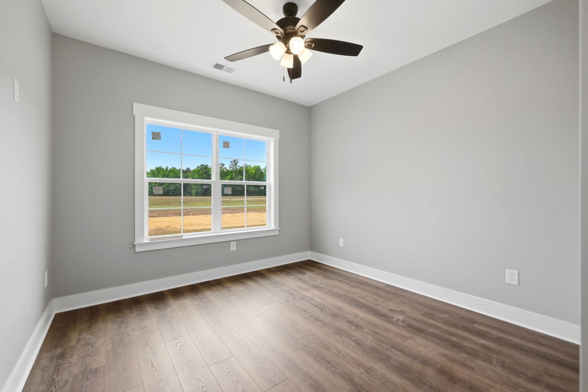 5662 Highway 668 Photo 7