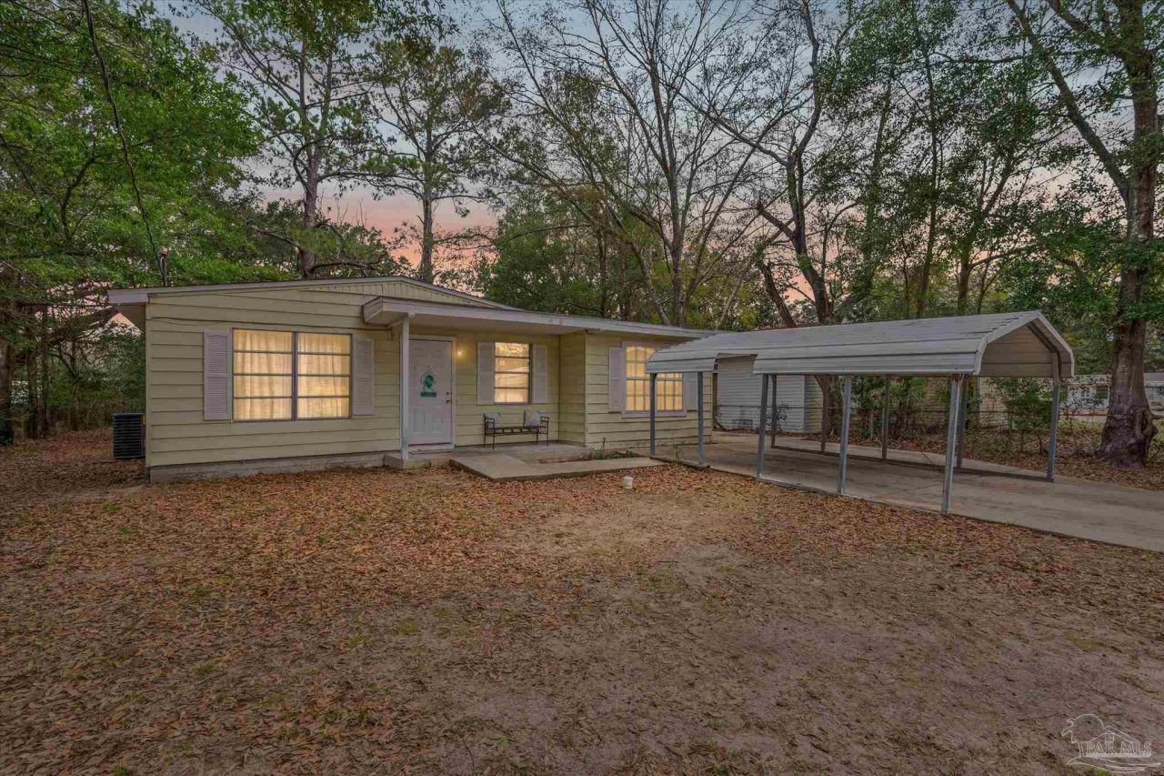 1004 Medford Ave, Pensacola, FL 32505 Main Photo