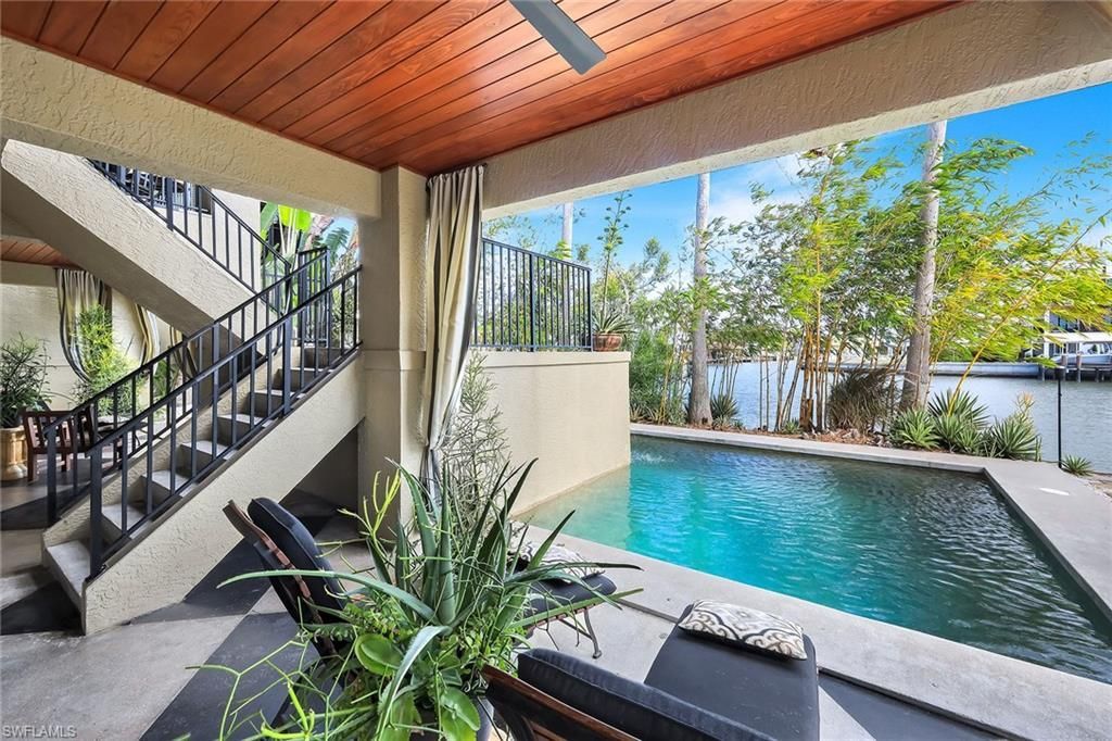 290 Channel Dr, Naples, FL 34108 Photo
