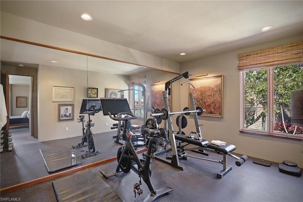 290 Channel Dr, Naples, FL 34108 Photo