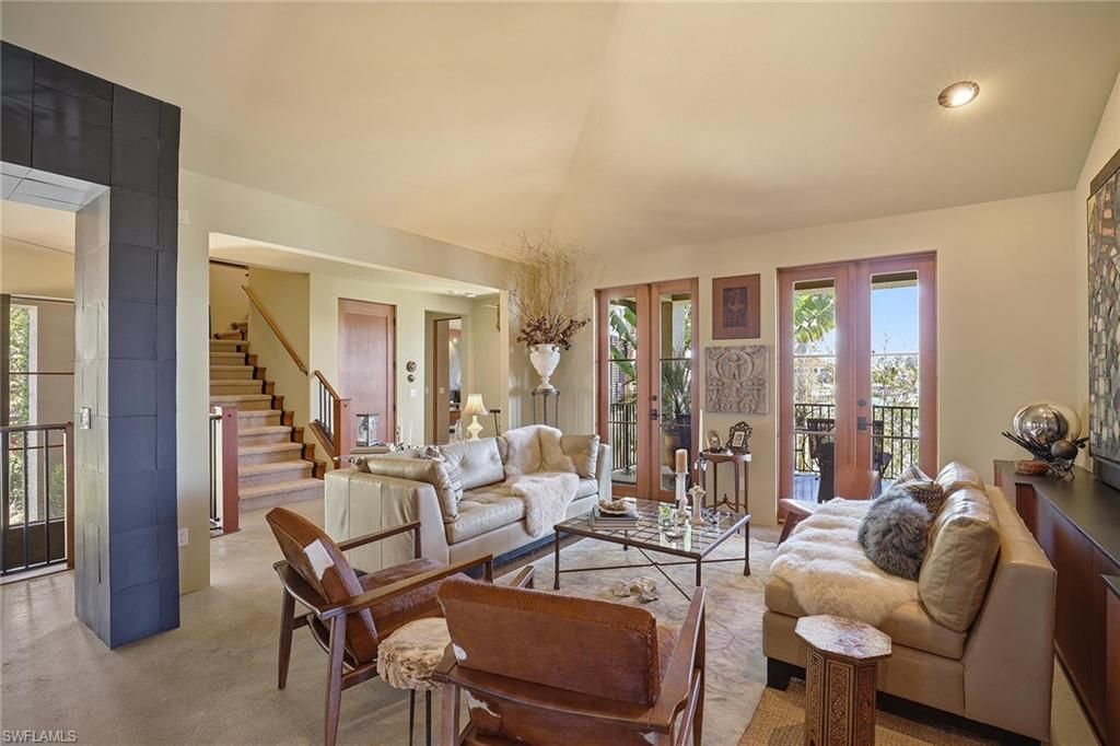 290 Channel Dr, Naples, FL 34108 Photo