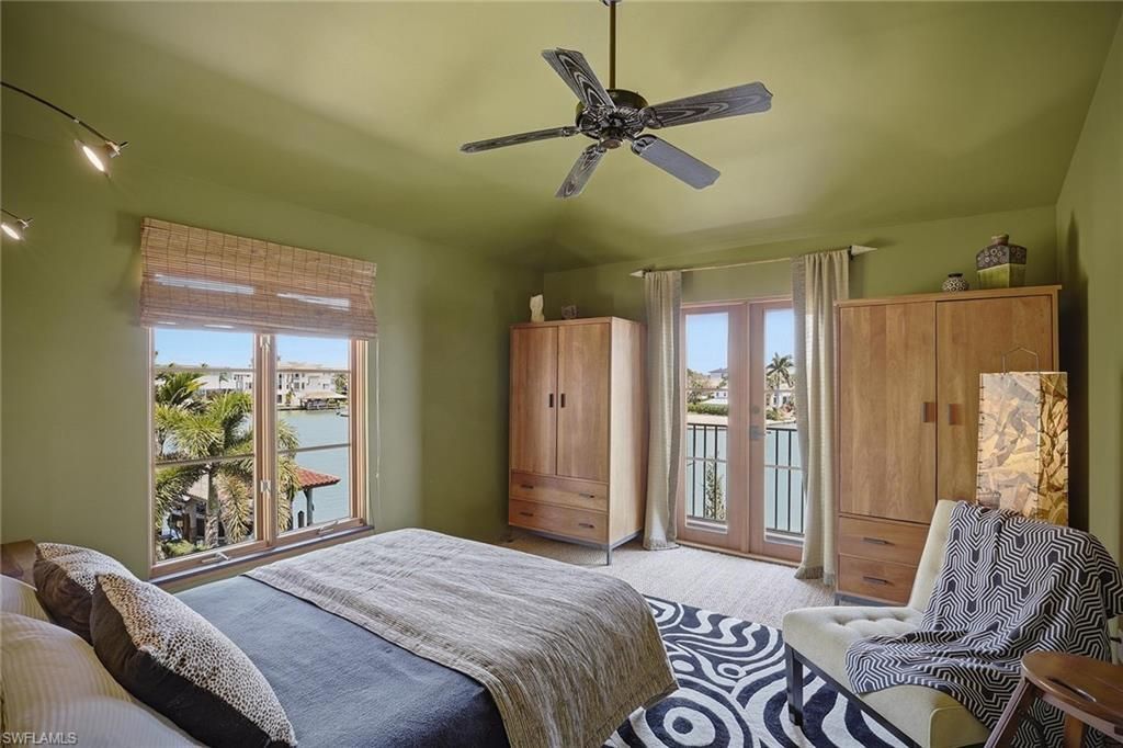 290 Channel Dr, Naples, FL 34108 Photo
