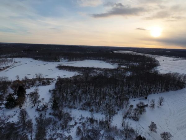 42nd Avenue, Bangor, MI 49013