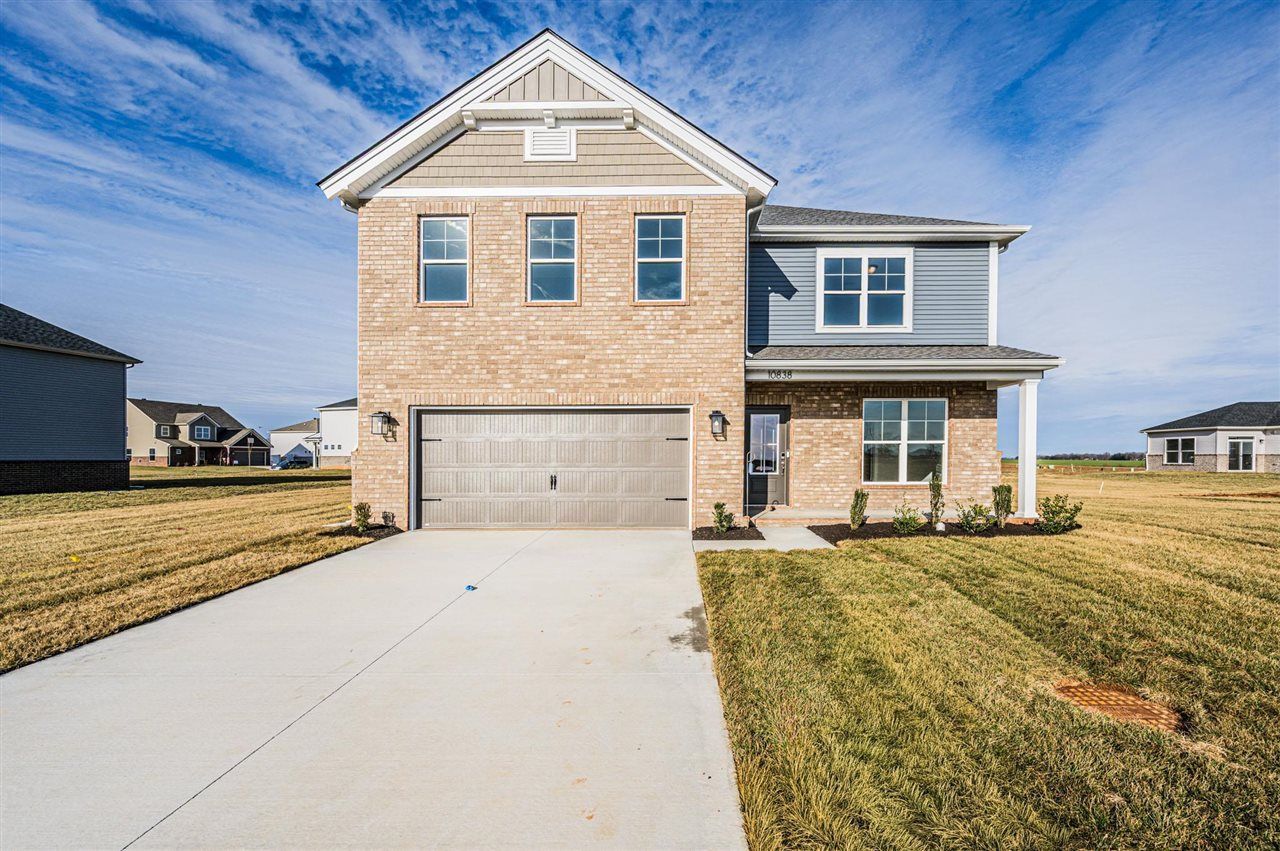10838 Braewick Circle, Bowling Green, KY 42101 Main Photo