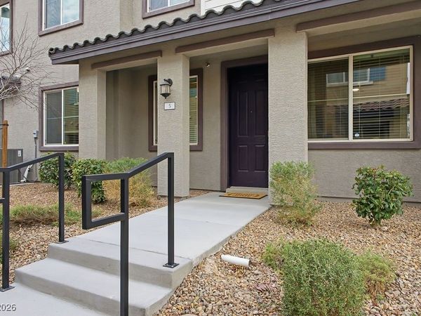7332 N Decatur Boulevard, Unit 5, Las Vegas, NV 89131
