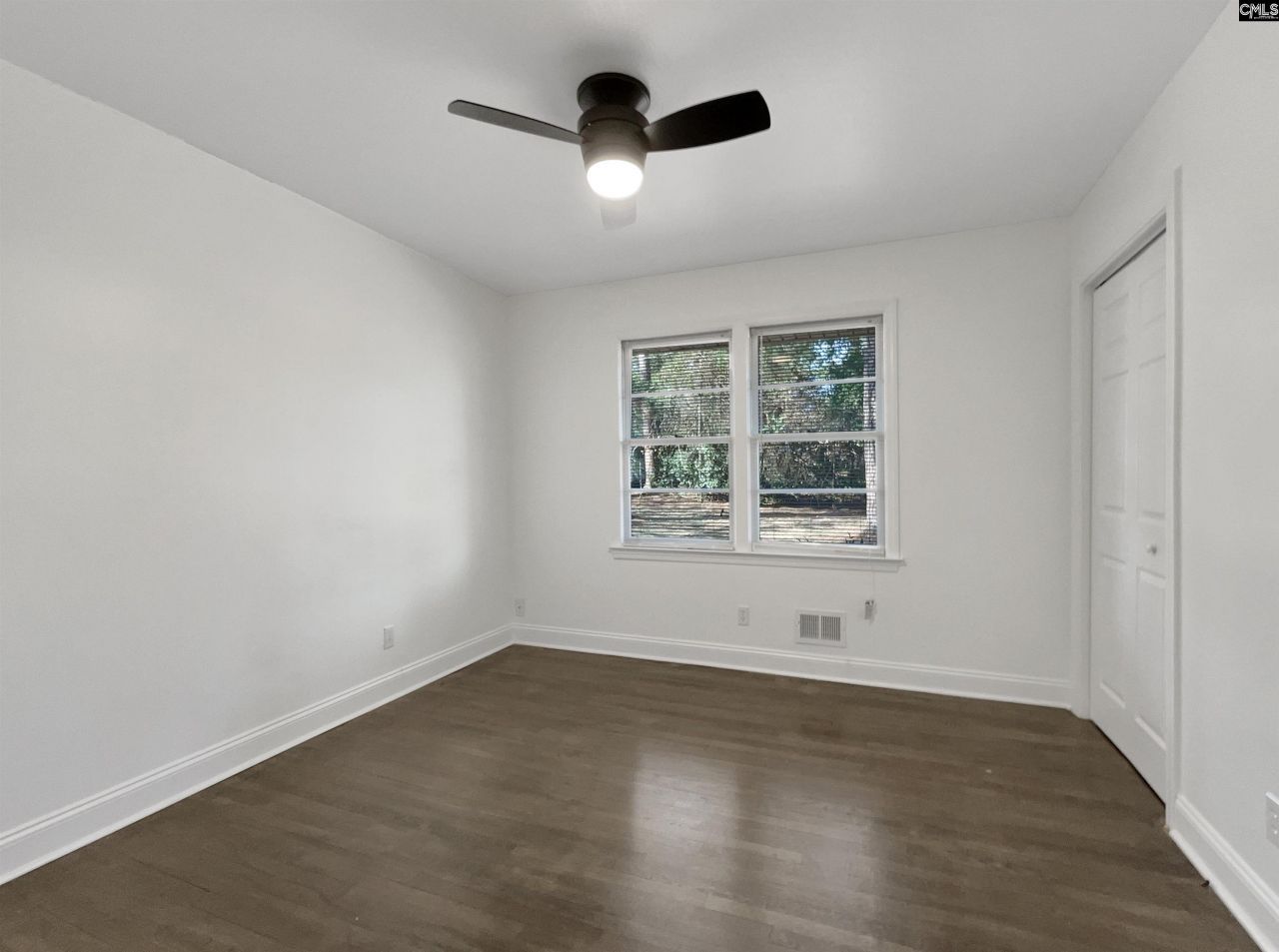 1545 S Beltline Boulevard Photo 4