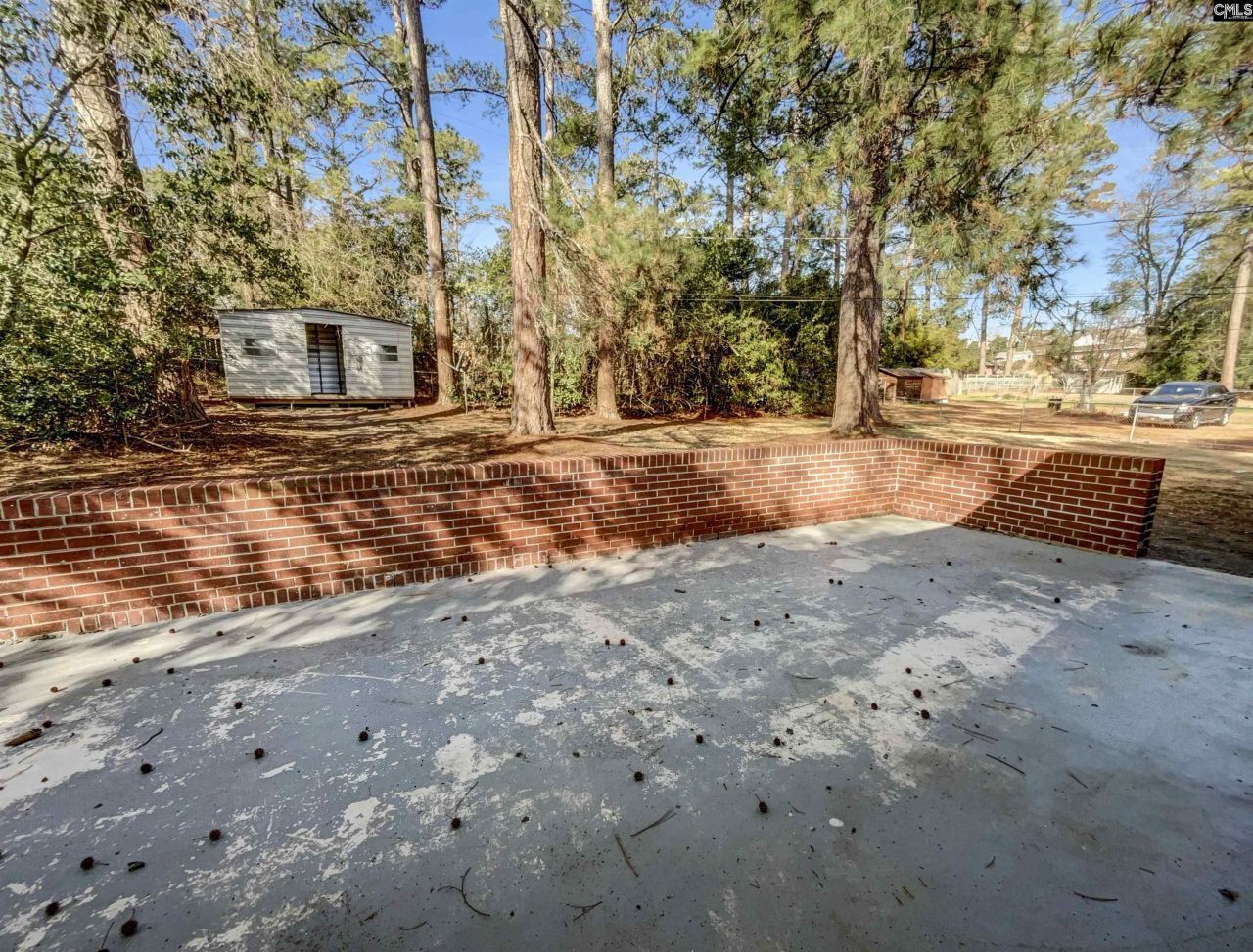 1545 S Beltline Boulevard Photo 8