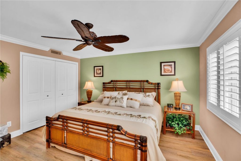 8416 Oceanside Drive, Unit F12, Vero Beach, FL 32963 Photo