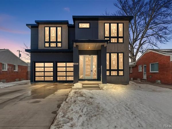 1850 SHIPMAN Boulevard, Birmingham, MI 48009