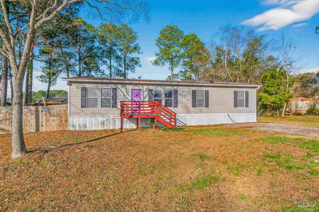5509 Sunkist Cir, Pace, FL 32571 Main Photo