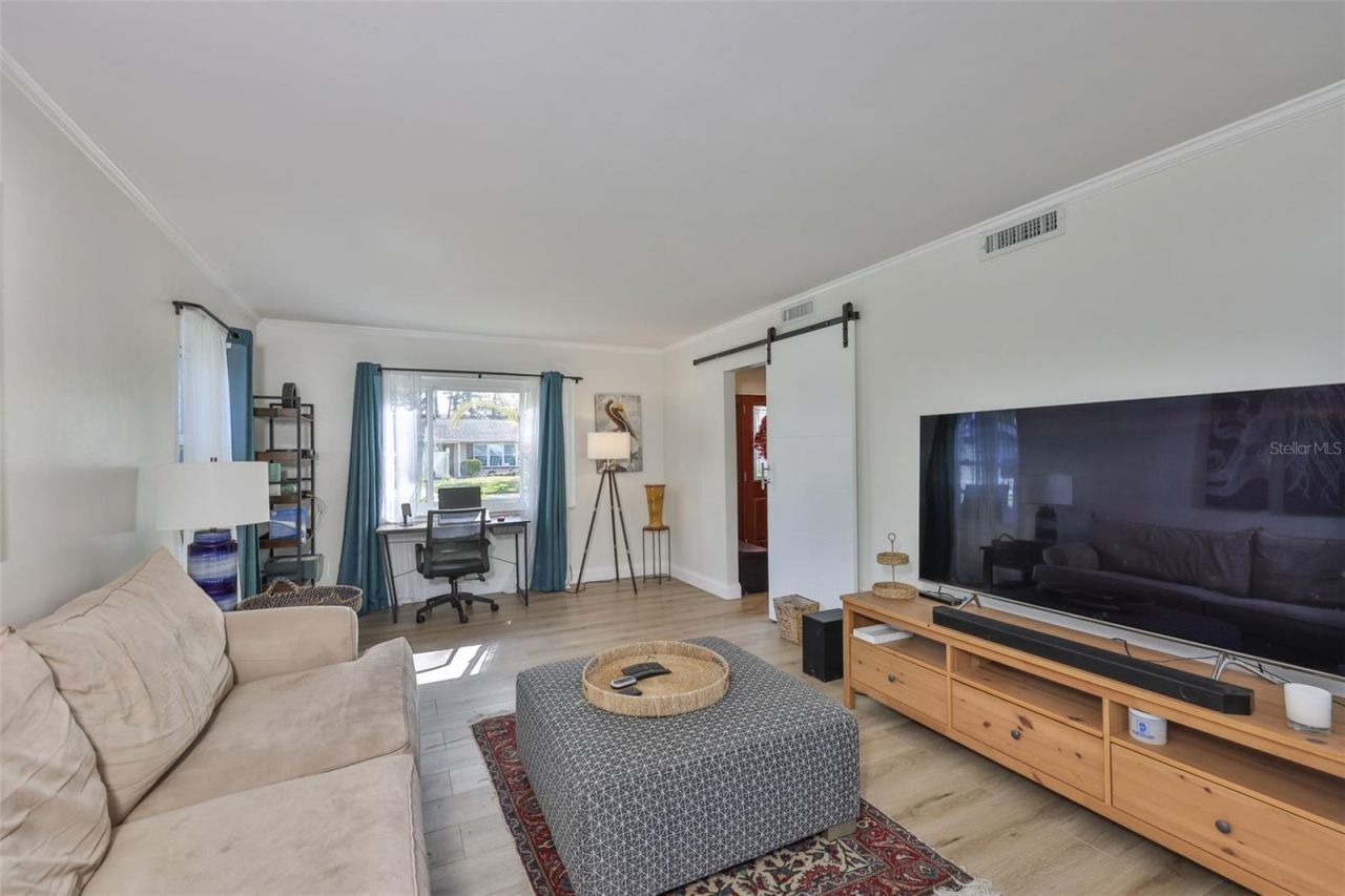 1279 86th Avenue N, Saint Petersburg, FL 33702 Photo