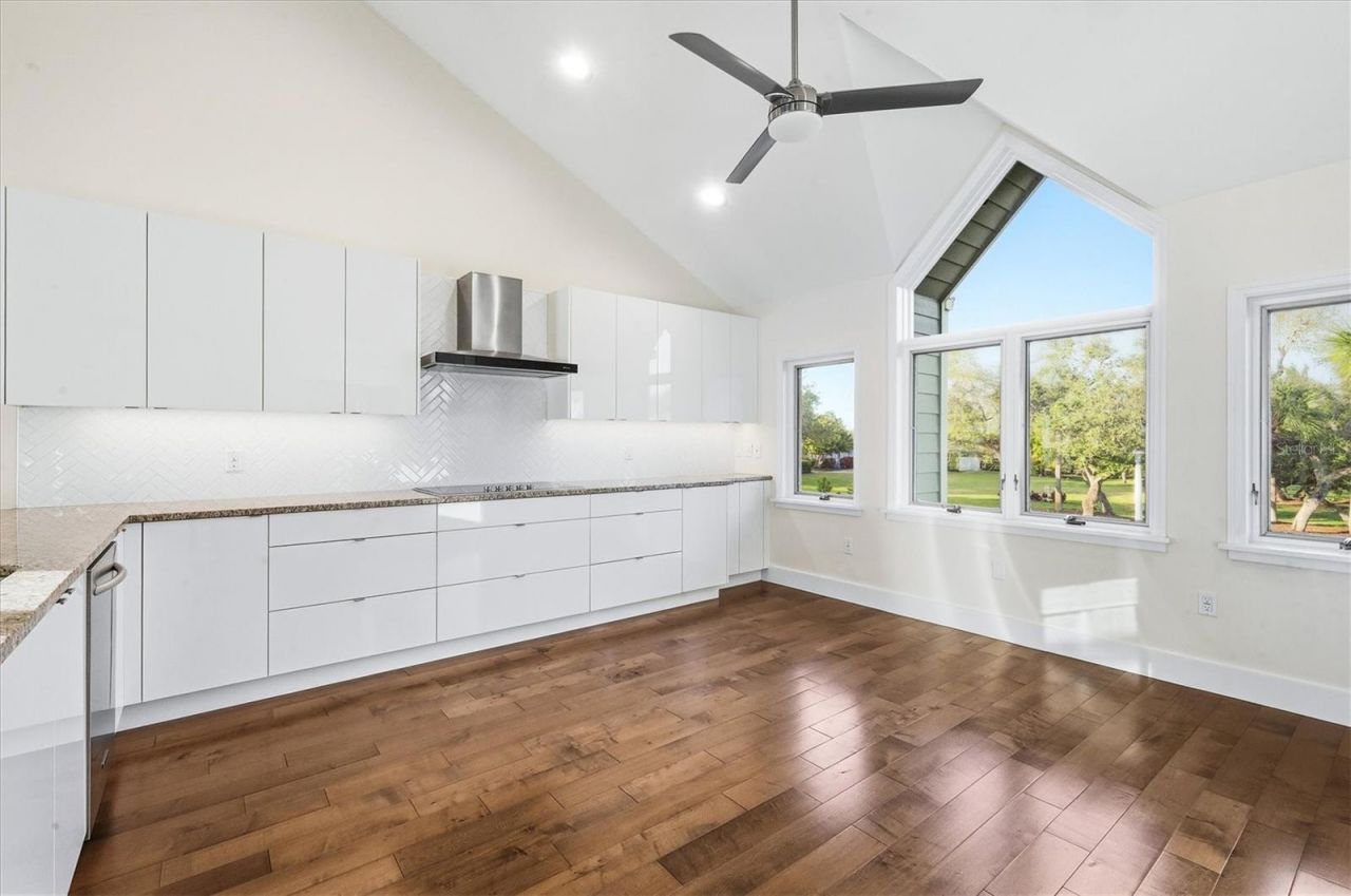 61 Tidy Island Boulevard, Unit 61, Bradenton, FL 34210 Photo