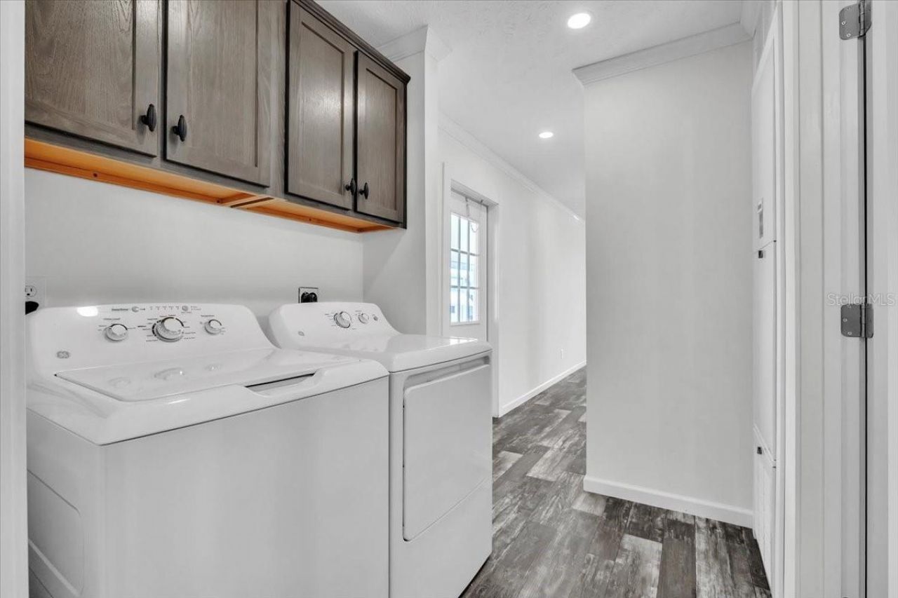 3162 Mercury Lane, North Fort Myers, FL 33903 Photo