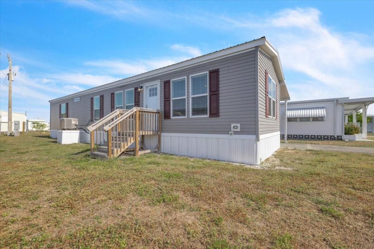 3162 Mercury Lane, North Fort Myers, FL 33903 Photo