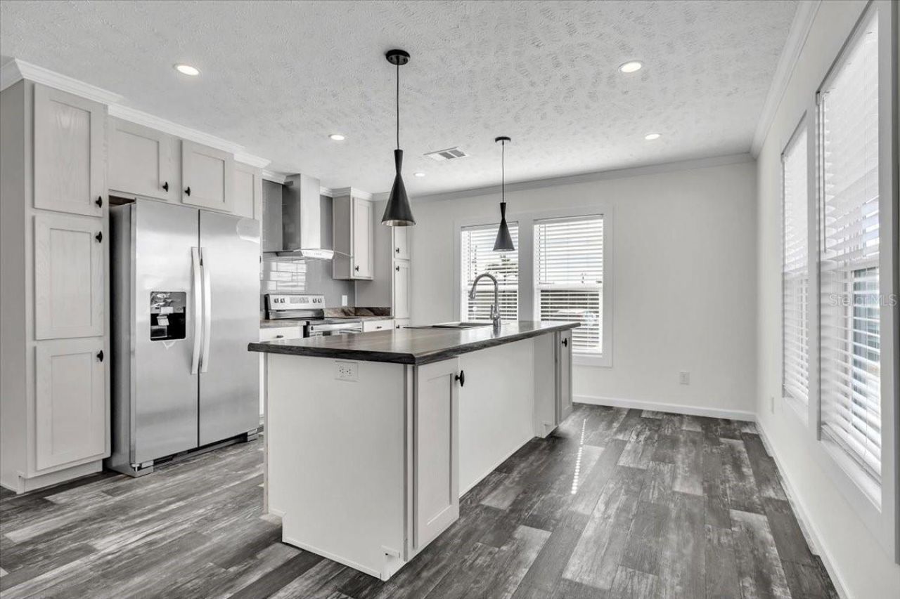 3162 Mercury Lane, North Fort Myers, FL 33903 Photo