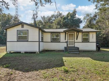 2432 NW 2ND STREET, OCALA, FL 34475