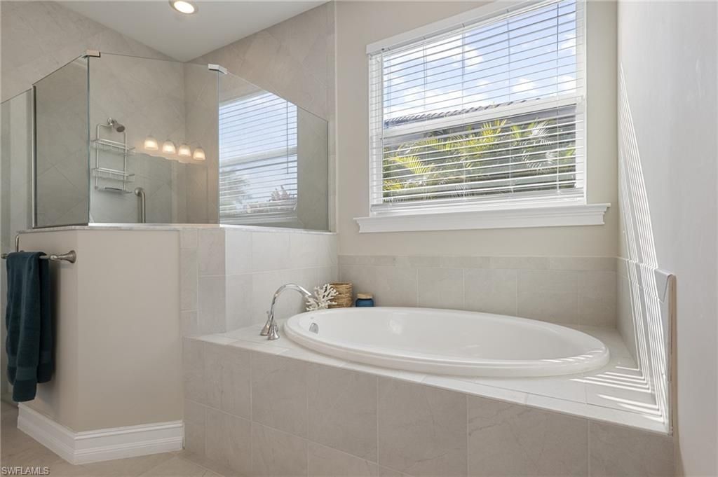 16709 Siesta Drum Way, Bonita Springs, FL 34135 Photo