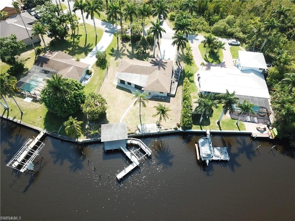 5211 Lake Caloosa Dr, Fort Myers, FL 33905 Photo