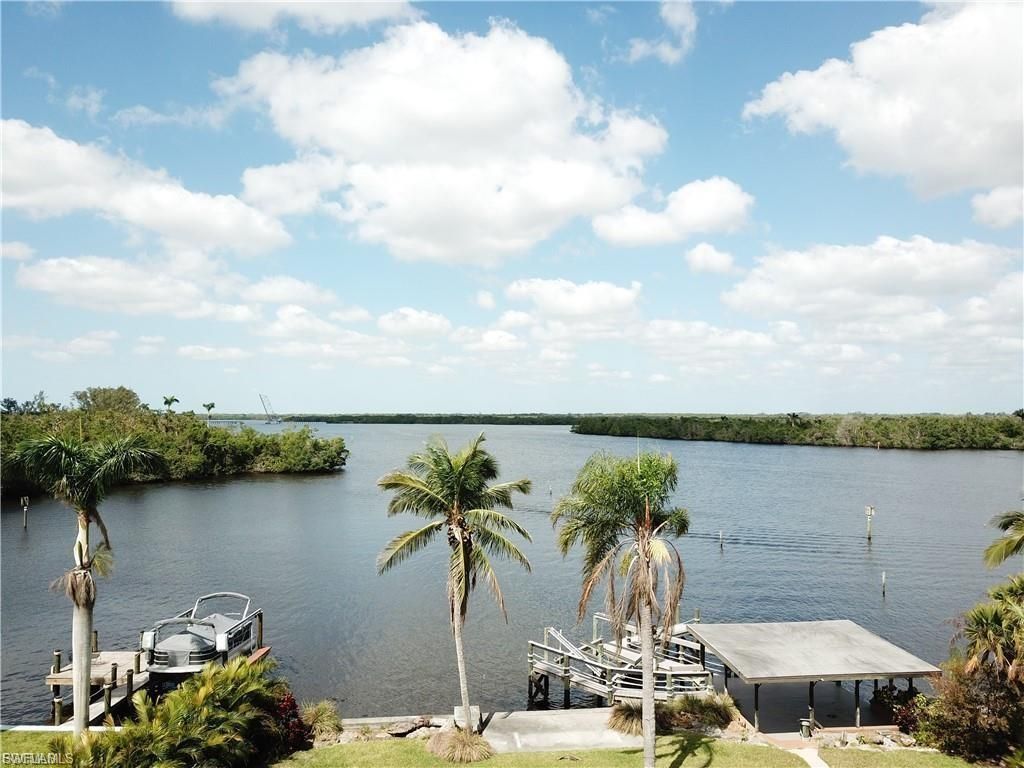 5211 Lake Caloosa Dr, Fort Myers, FL 33905 Photo