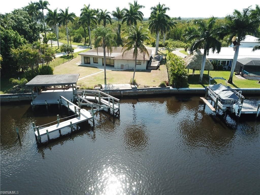 5211 Lake Caloosa Dr, Fort Myers, FL 33905 Photo