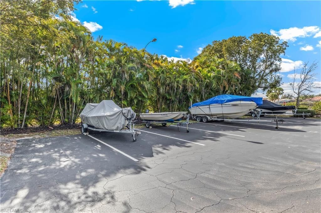 8162 Country Rd, Unit 201, Fort Myers, FL 33919 Photo