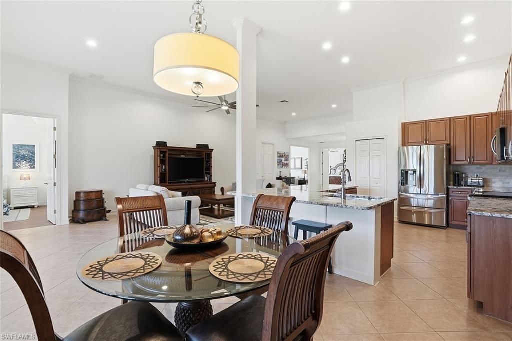 9340 Triana Ter, Unit 284, Fort Myers, FL 33912 Photo