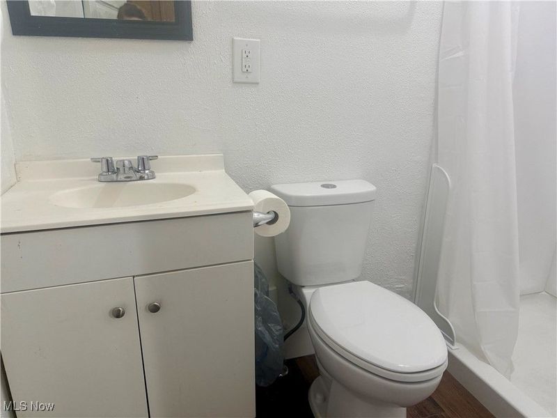 8302 Sowinski Avenue, Cleveland, OH 44103 Photo 14