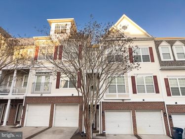 1832 CEDAR COVE WAY, Unit 2-4B, WOODBRIDGE, VA 22191
