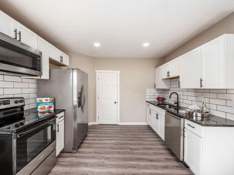 3543 Cleveland Avenue, Grove City, OH 43123 Photo 16