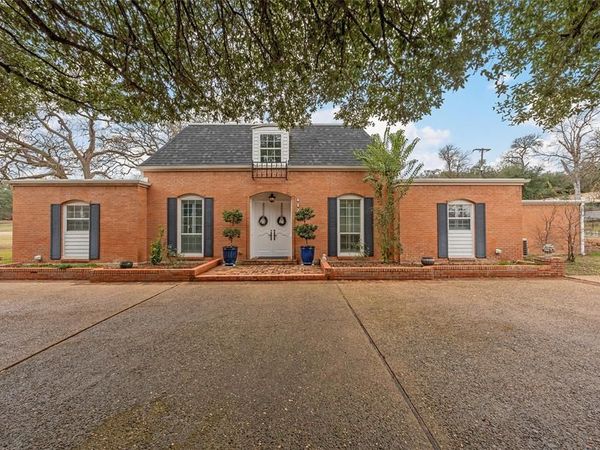 701 Fonville Drive, Marlin, TX 76661