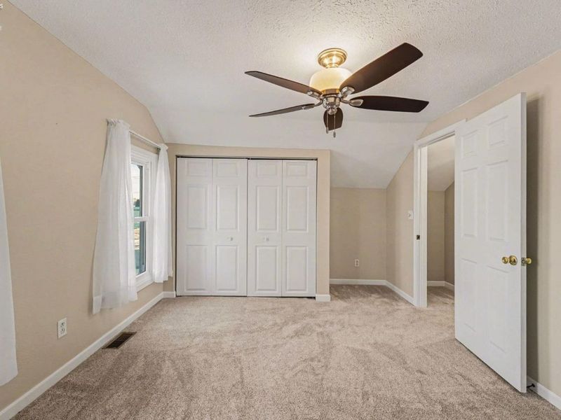 128 East Street, Bellevue, OH 44811 Photo 13