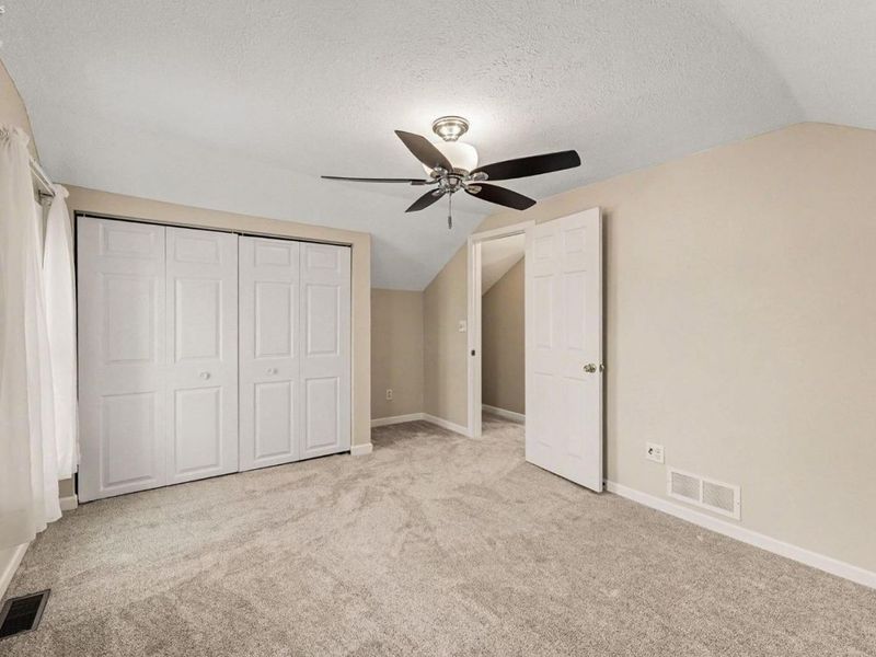 128 East Street, Bellevue, OH 44811 Photo 14