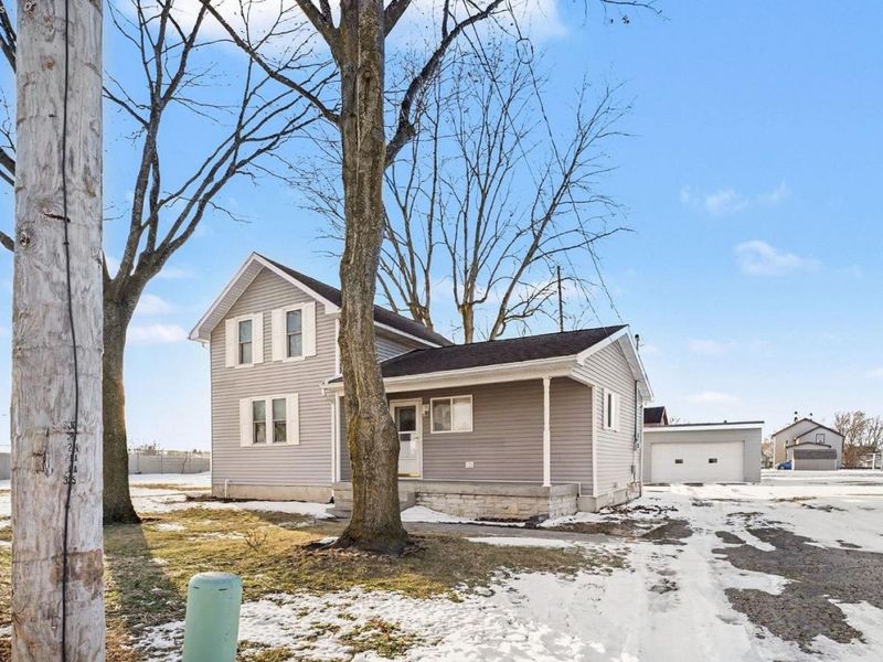 128 East Street, Bellevue, OH 44811 Photo 4