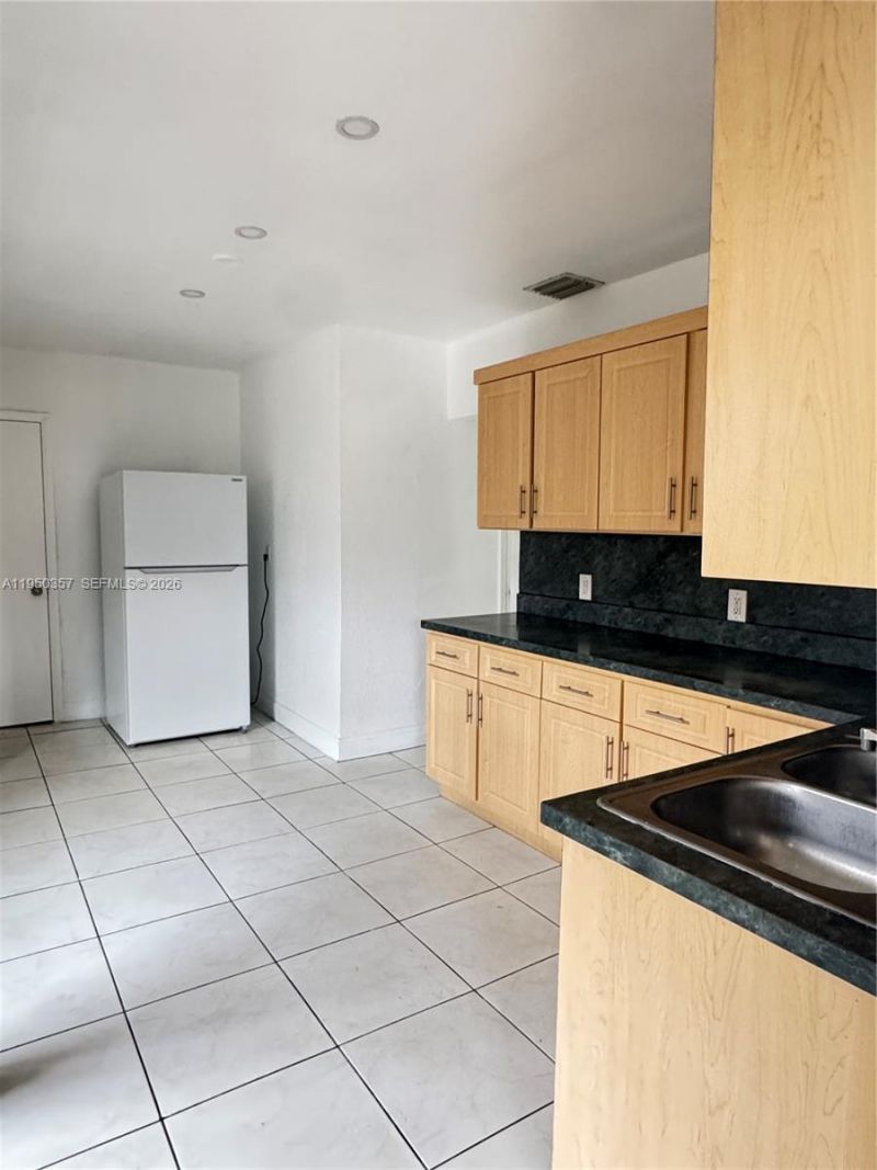 3623 SW 5th Ter, Unit 3623, Miami, FL 33135 Photo