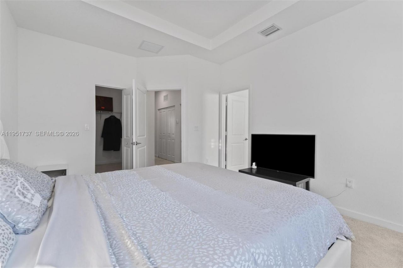 12536 NW 23rd Pl, Miami, FL 33167 Photo