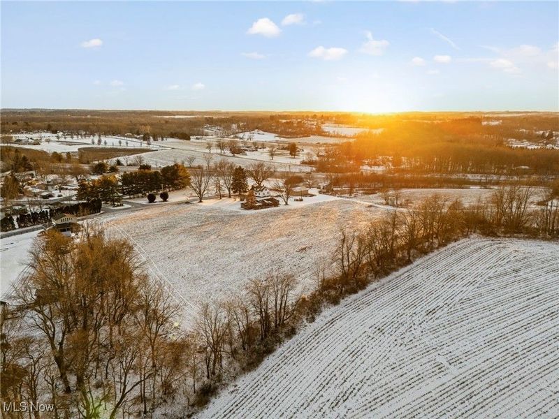 10595 Forty Corners Road NW, Massillon, OH 44647 Photo 3