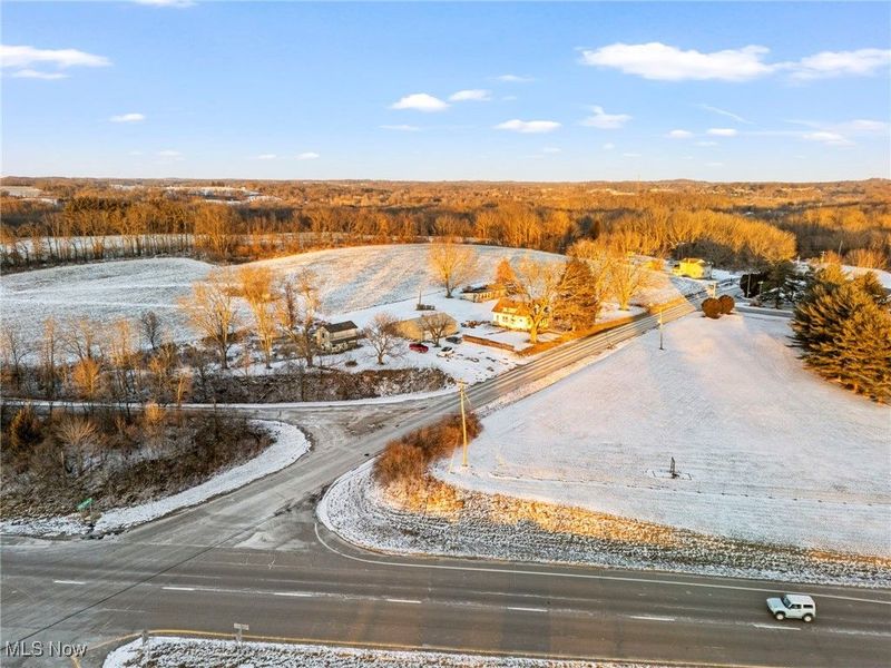 10595 Forty Corners Road NW, Massillon, OH 44647 Photo 5