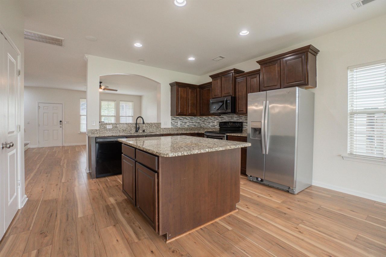 1752 Musket Dr. Photo 7