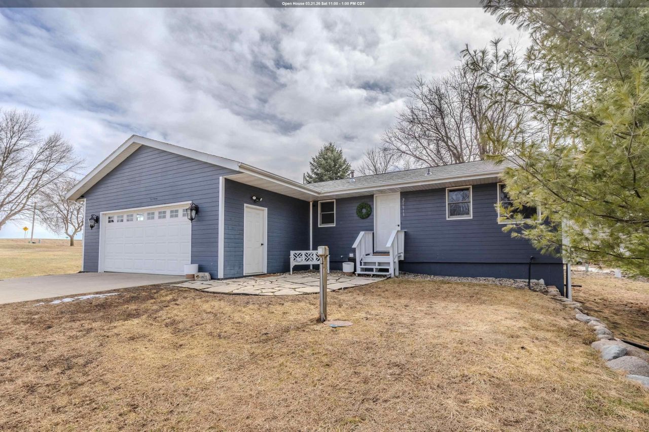 25913 162nd Street Spirit Lake, IA 51360