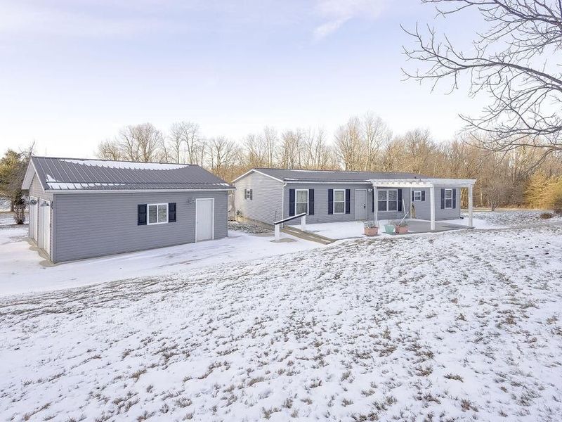 17921 E Shady Lane, Butler, OH 44822 Photo 2