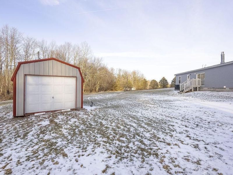 17921 E Shady Lane, Butler, OH 44822 Photo 31