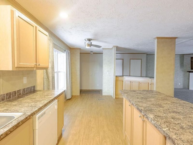 17921 E Shady Lane, Butler, OH 44822 Photo 5